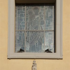 Parrocchia-Costano-Dettaglio-della-facciata